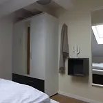 아파트 Flora